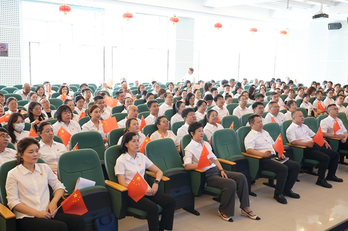 铭记历史 缅怀先烈 珍爱和平 开创未来